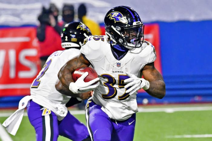 Baltimore Ravens Gus Edwards